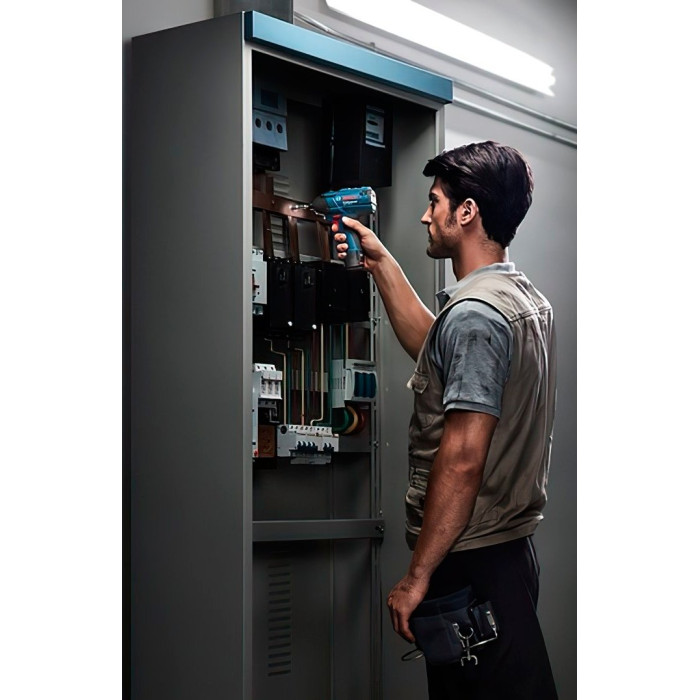 Аккумуляторный ударный гайковерт Bosch GDR 120-LI Professional, 1